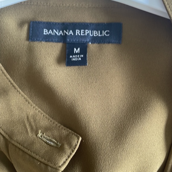 BANANAS REPUBLIC BLOUSE - Picture 3 of 7